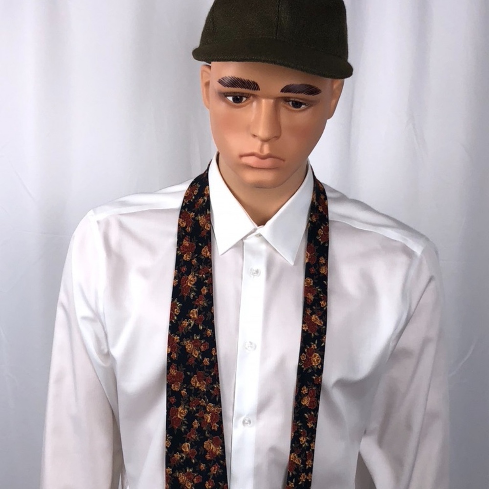 BROTHER'S HAND MADE FLORAL DESIGN 100% SILK TIE